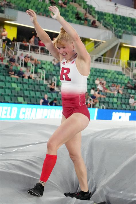 Rutgers' Chloe Timberg wins NCAA track title in pole 